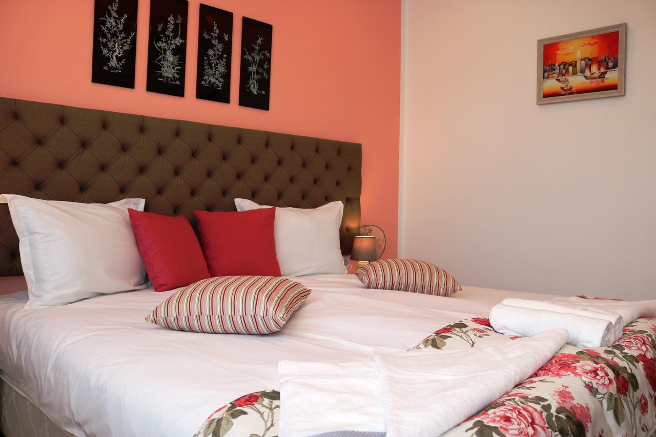 Sea Port Celebrity Apartment - Lets4Holiday Varna Exteriér fotografie